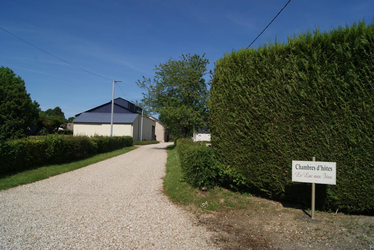 HenrichemontLe Lac Aux Fees住宿加早餐旅馆 外观 照片